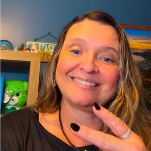 Meet your Posher, Teresa